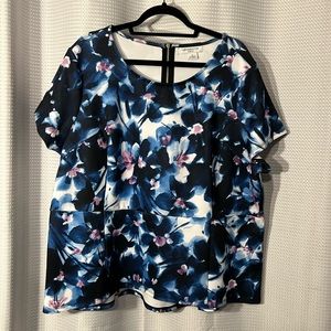 Liz Claiborne Blue & Lavender Floral Peplum Top Size 2X